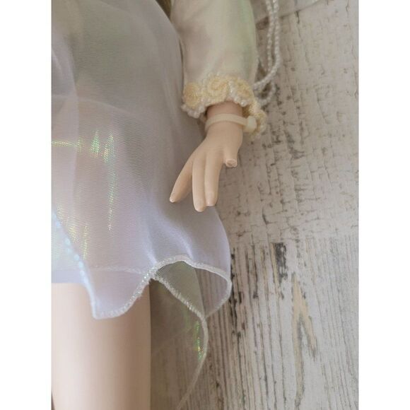 Franklin heirloom Peggy Fleming AS IS ice skater porcelain doll collectible - Picture 3 of 15